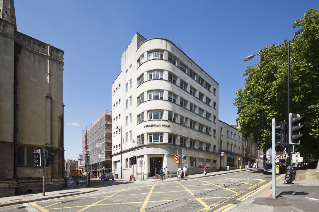 High Street, Bristol, BS1 2AW