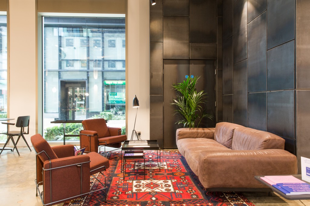 Pancras Square, King's Cross, N1C 4AG