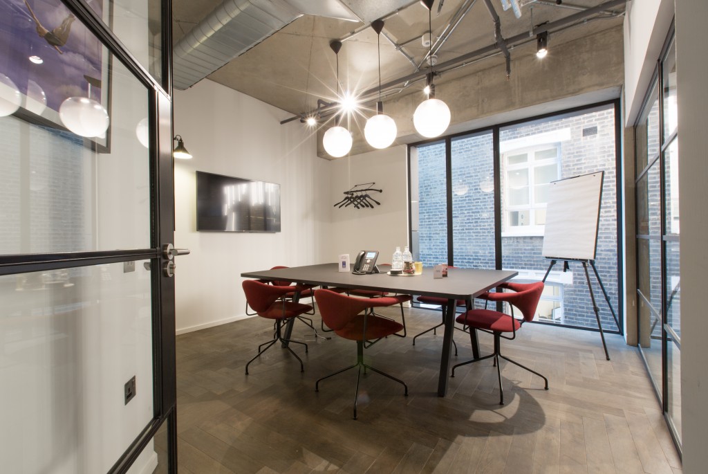 Pancras Square, King's Cross, N1C 4AG