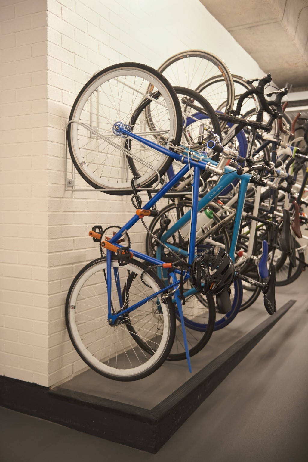 Old Street, Old Street, EC1V 9DD