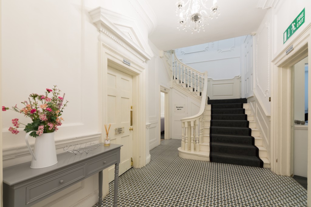 Queen Street, Cannon Street, EC4R 1BB