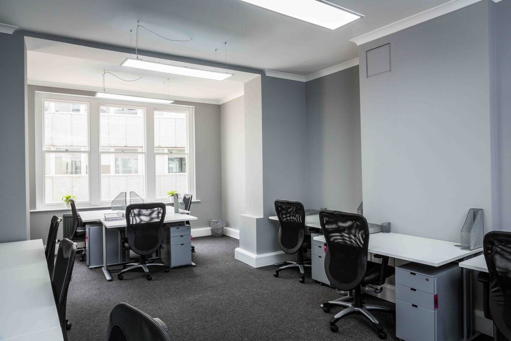 Whitefriars Street, Blackfriars, EC4Y 8BQ