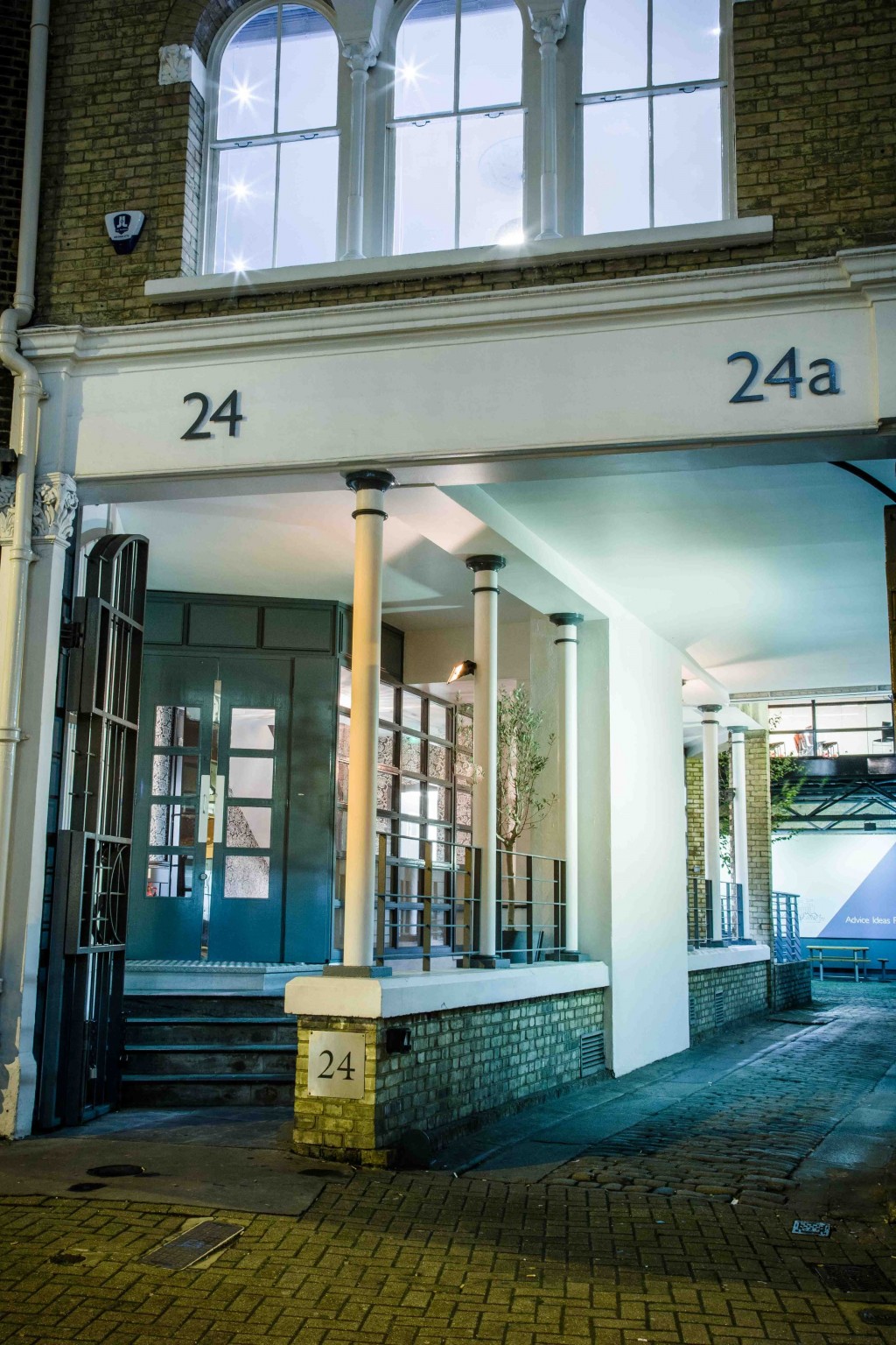 St John Street, Farringdon, EC1M 4AY