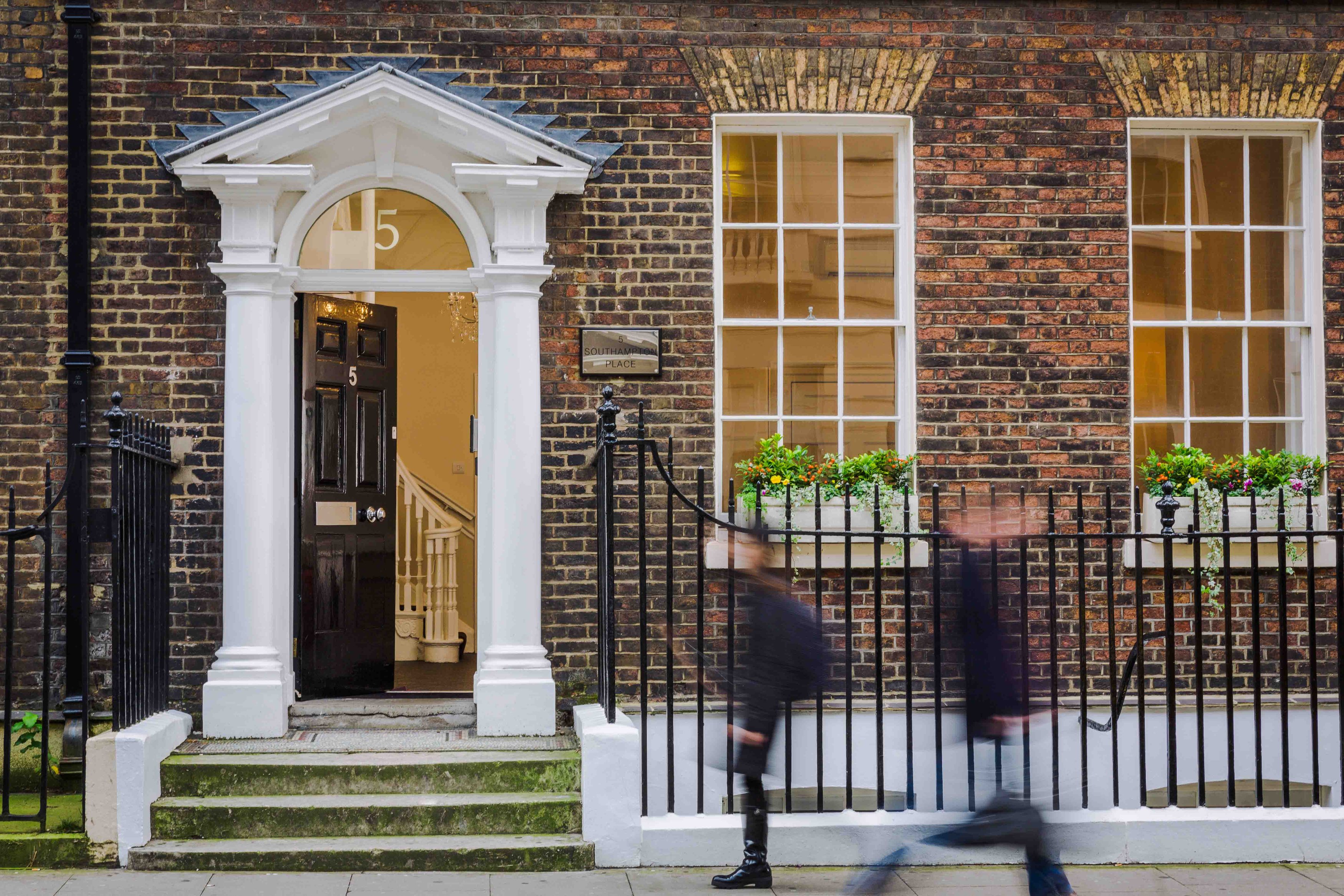 Southampton Place, Holborn, WC1A 2BP