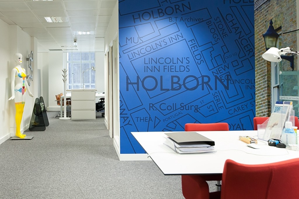 High Holborn, Holborn, WC1V 7JH