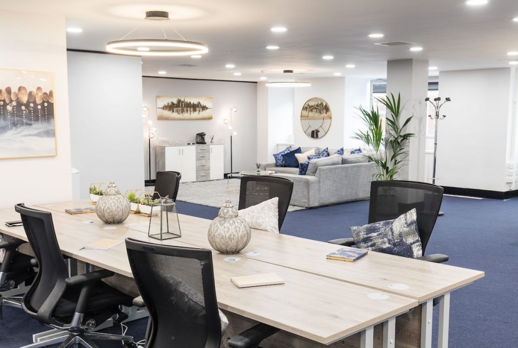 Jewry Street, Aldgate, EC3N 2EX