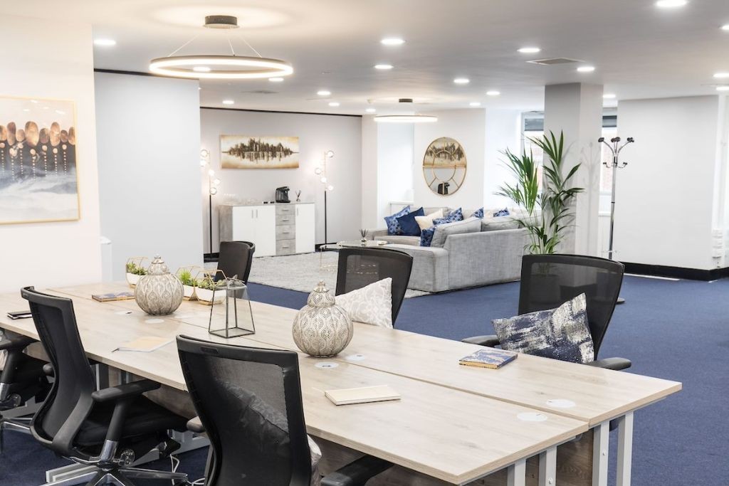 Jewry Street, Aldgate, EC3N 2EX