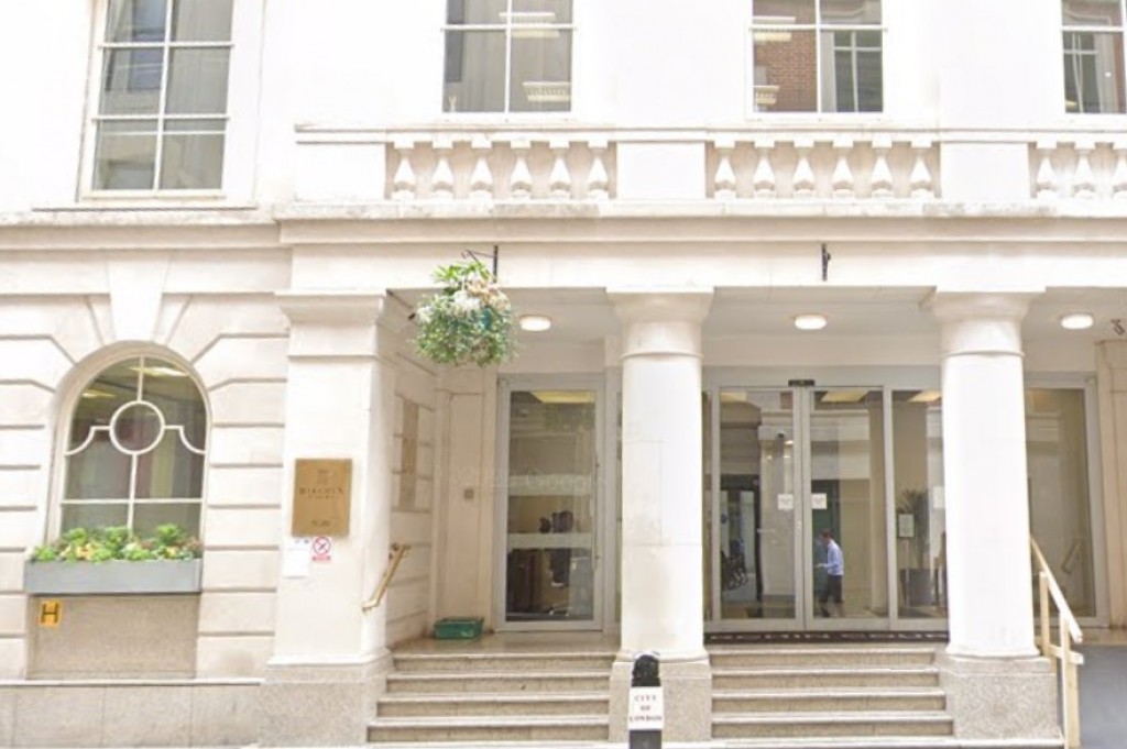 Birchin Lane, Bank, EC3V 9DU