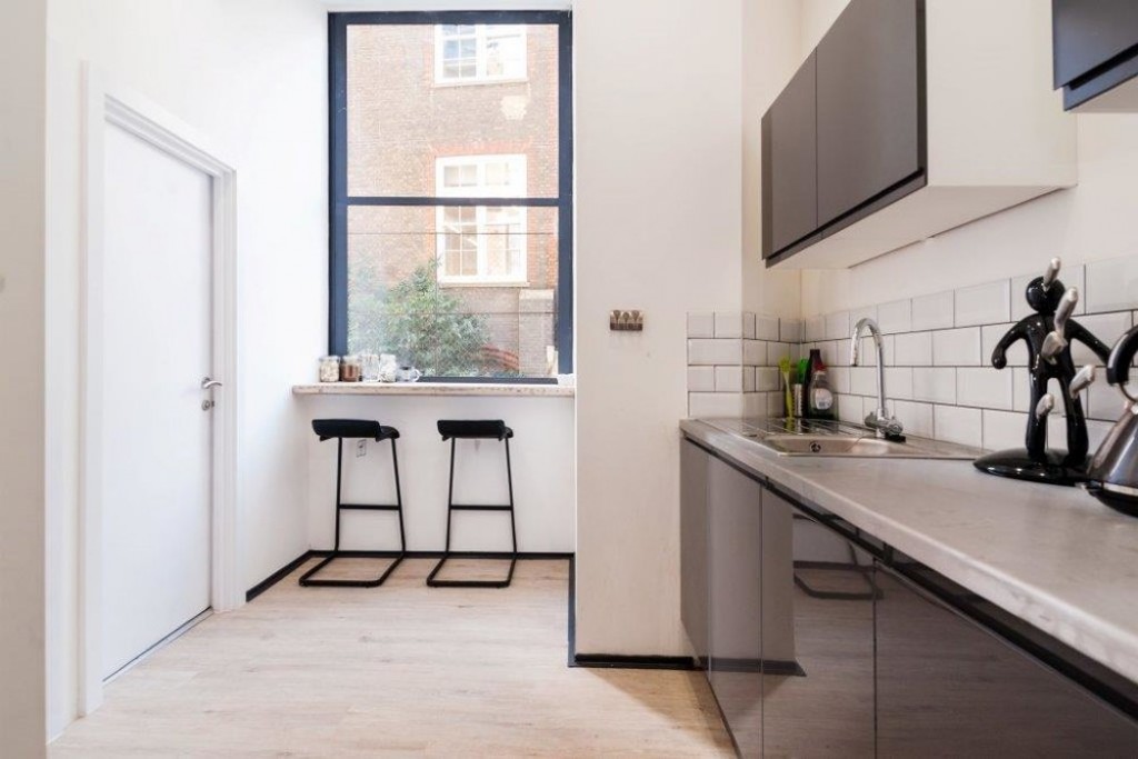 Rosebery Avenue, Clerkenwell, EC1R 4SR