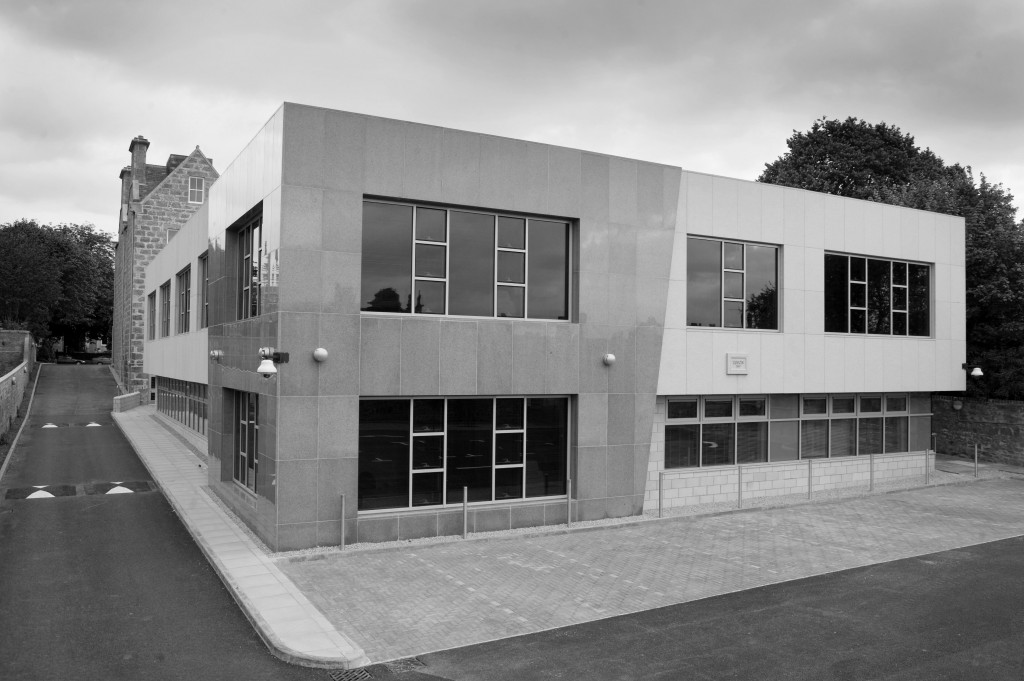 Queens Road, Aberdeen, AB15 4YL