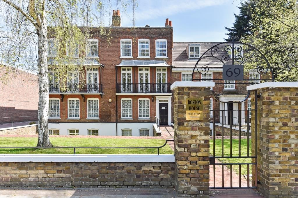 Boston Manor Road, Brentford, TW8 9JJ