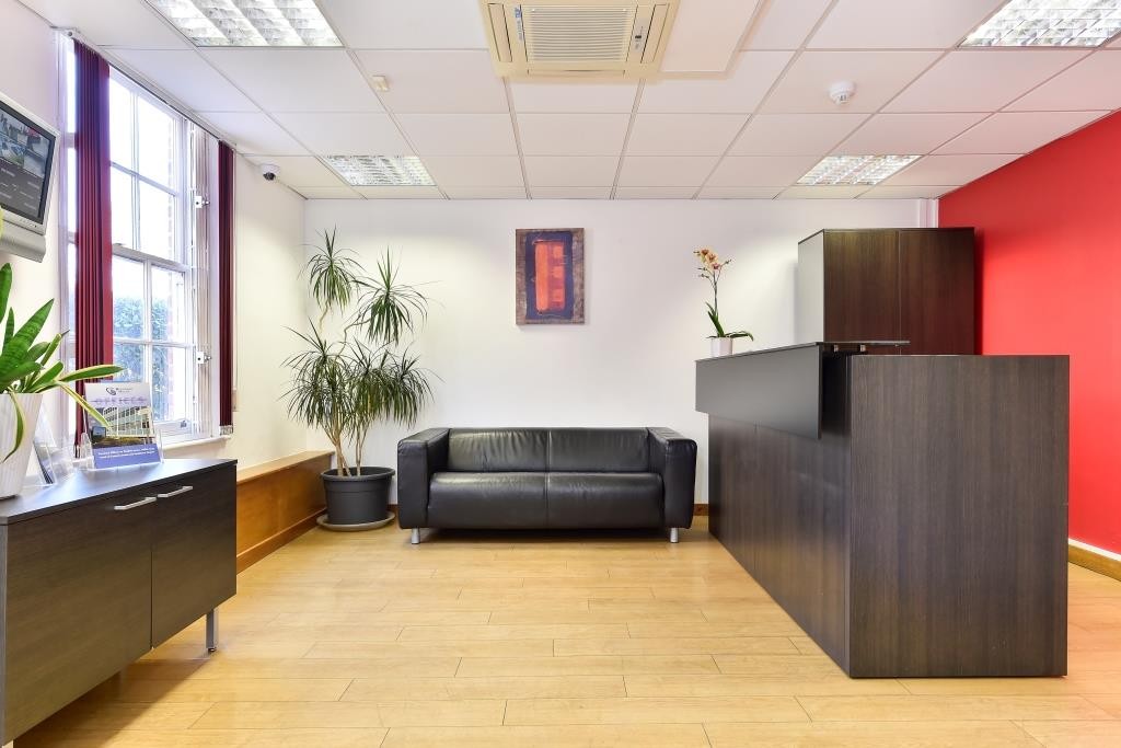 Boston Manor Road, Brentford, TW8 9JJ