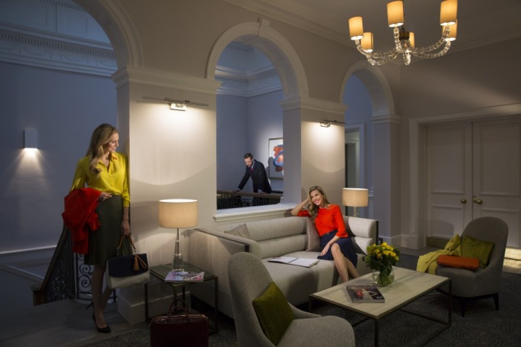 Curzon Street, Mayfair, W1J 7WS