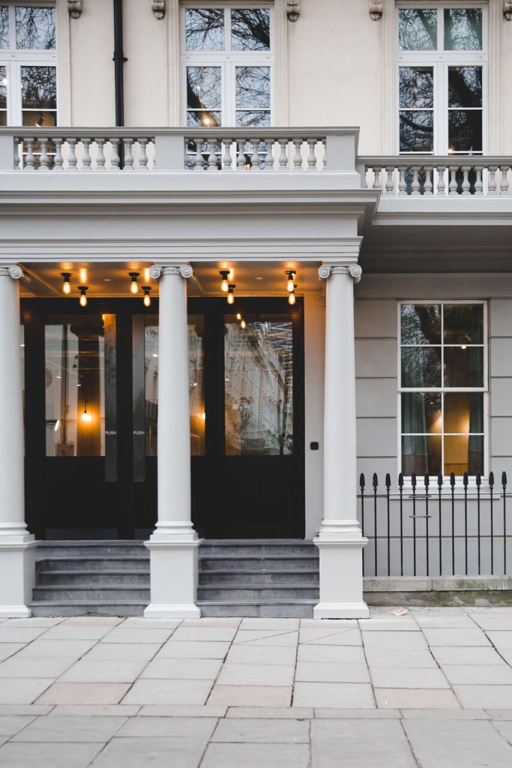 Eccleston Square, Victoria, SW1V 1PX