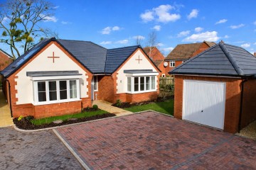 Maypole Place, Evesham