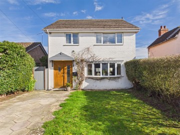 Village Street, Harvington, Evesham