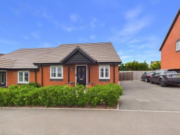 Jubilee Walk, Harvington, Evesham