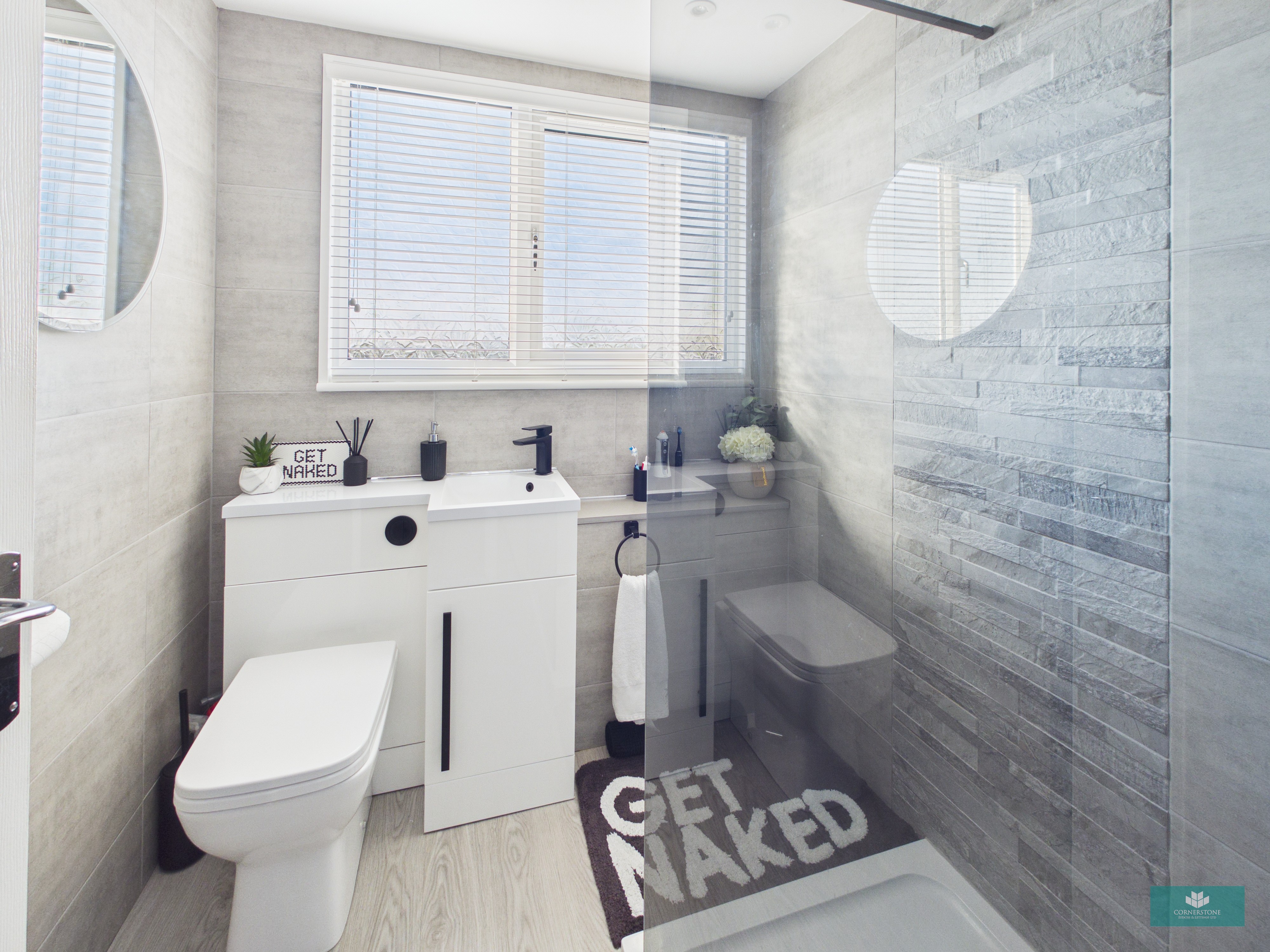 Rossendale, Shaw, Oldham, Greater Manchester