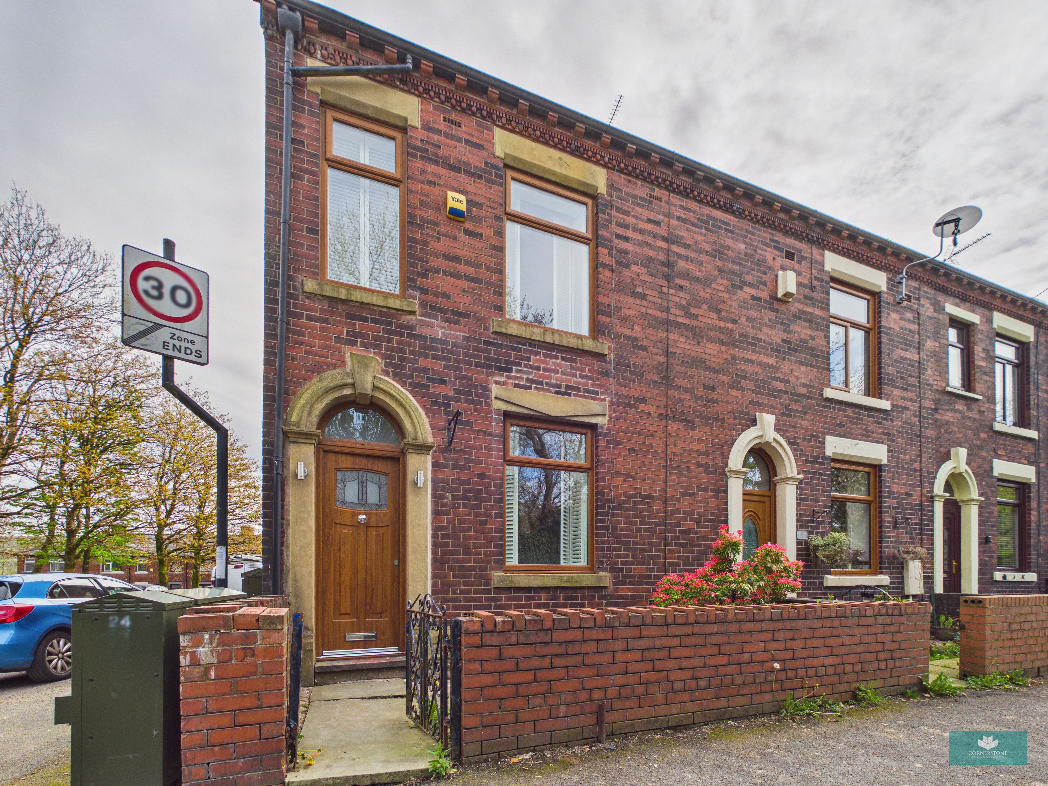 Fraser Street, Shaw