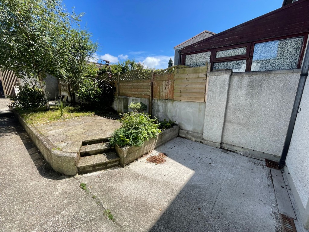 Short Cross Road, Mount Hawke, TR4 8DU