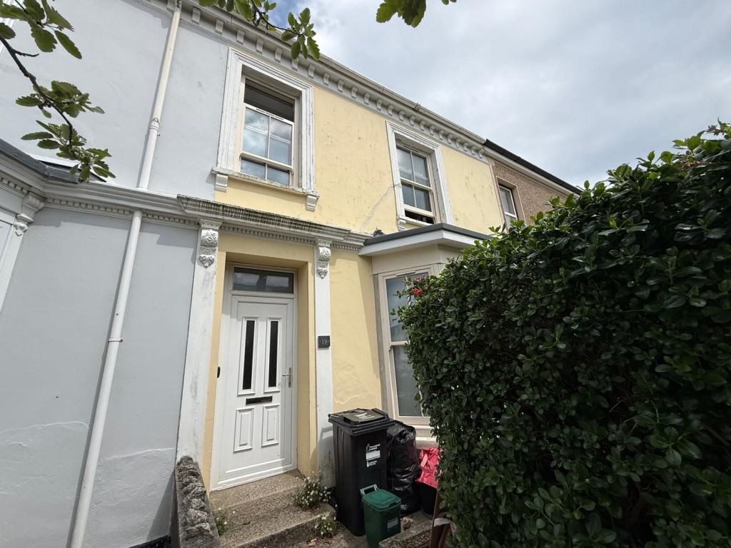 Albany Road, Falmouth