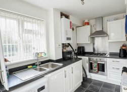 Longs Drive, Yate, BS37