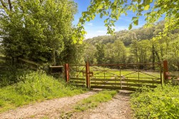 Tyley Bottom, Coombe, GL12