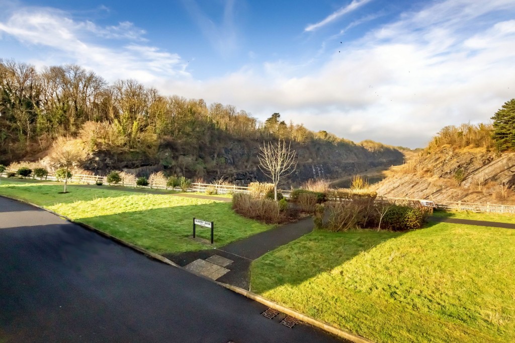 Quarry Bank, Chipping Sodbury, BS37