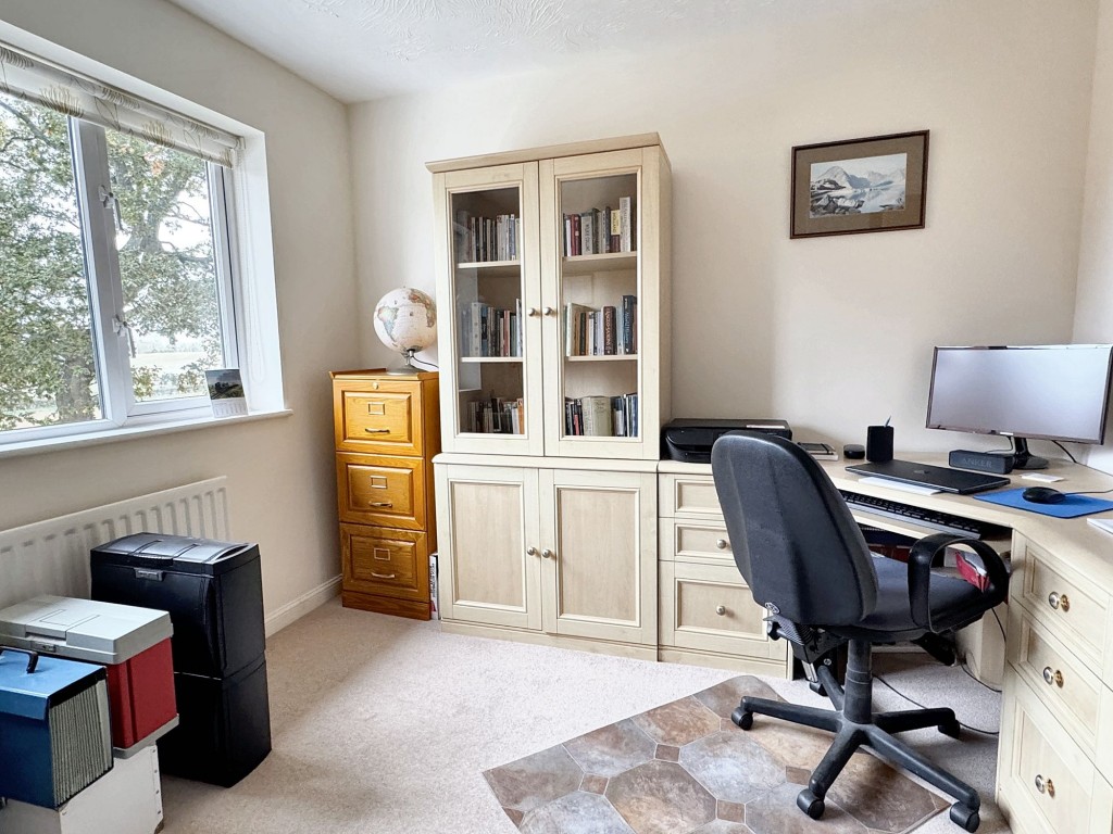 Oakwood Gardens, Coalpit Heath, BS36