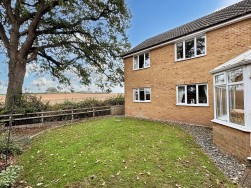 Oakwood Gardens, Coalpit Heath, BS36