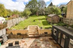 Nibley Lane, Yate, BS37