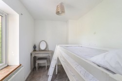 Nibley Lane, Yate, BS37