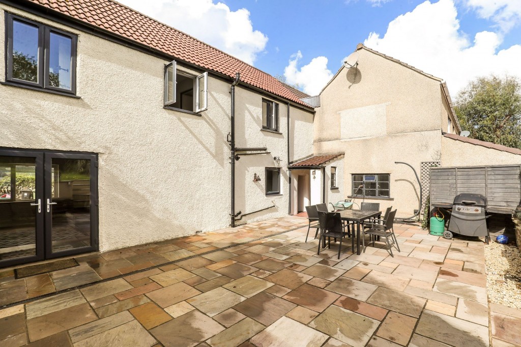 Nibley Lane, Yate, BS37