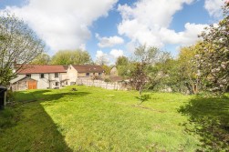 Nibley Lane, Yate, BS37