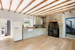 Nibley Lane, Yate, BS37