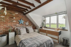 Parkfield Rank, Pucklechurch, BS16