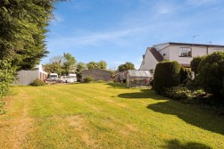 Engine Common Lane, Yate, BS37