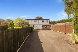 Engine Common Lane, Yate, BS37