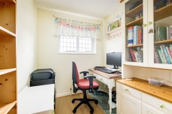 Couzens Close, Chipping Sodbury, BS37