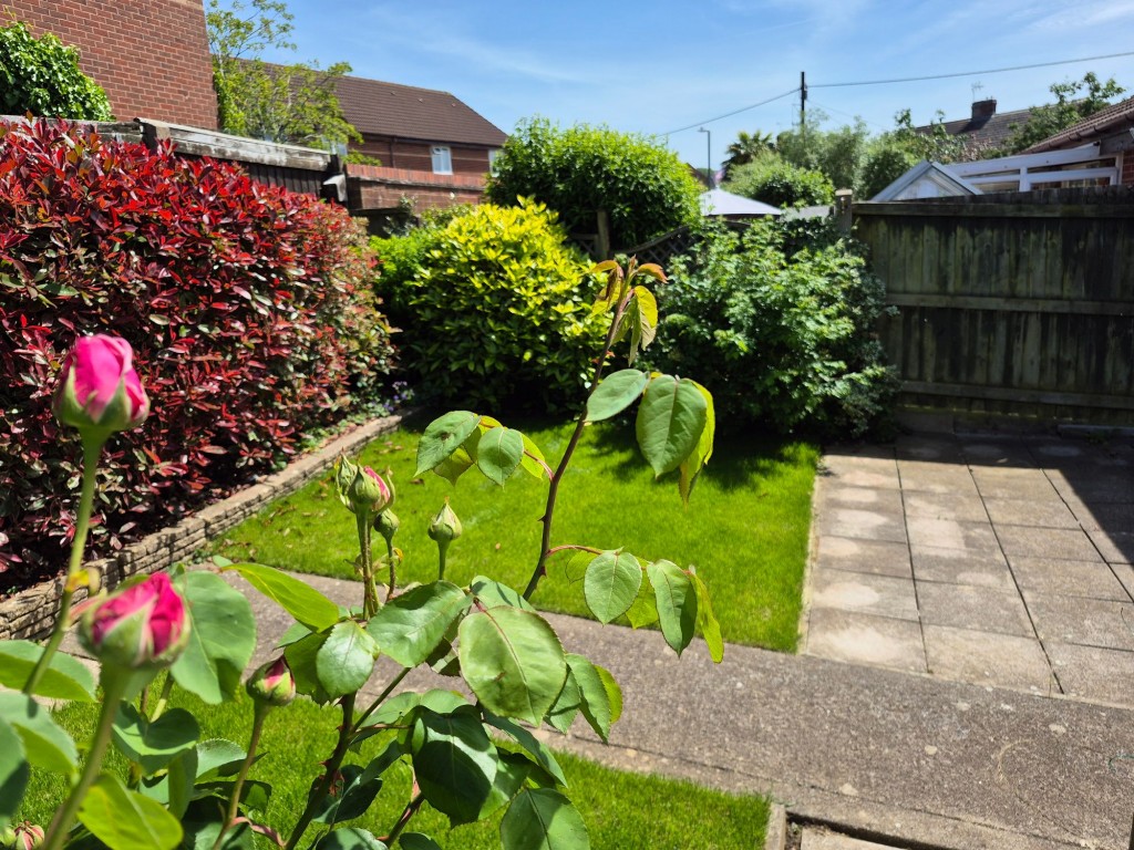 Elmhirst Gardens, Yate, BS37