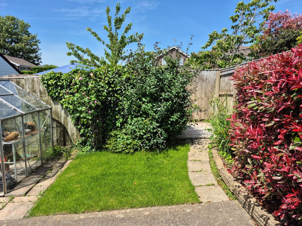Elmhirst Gardens, Yate, BS37