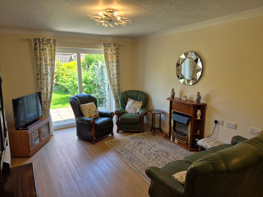 Elmhirst Gardens, Yate, BS37