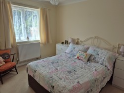 Elmhirst Gardens, Yate, BS37