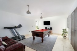 Gravel Hill Road, Yate, BS37