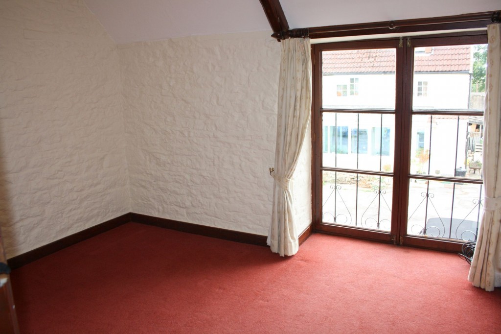 Wotton Road, Kingswood, GL12