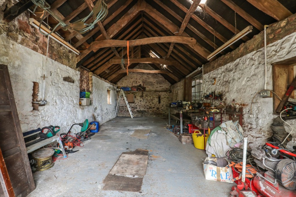 Main Road, Cleeve, BS49