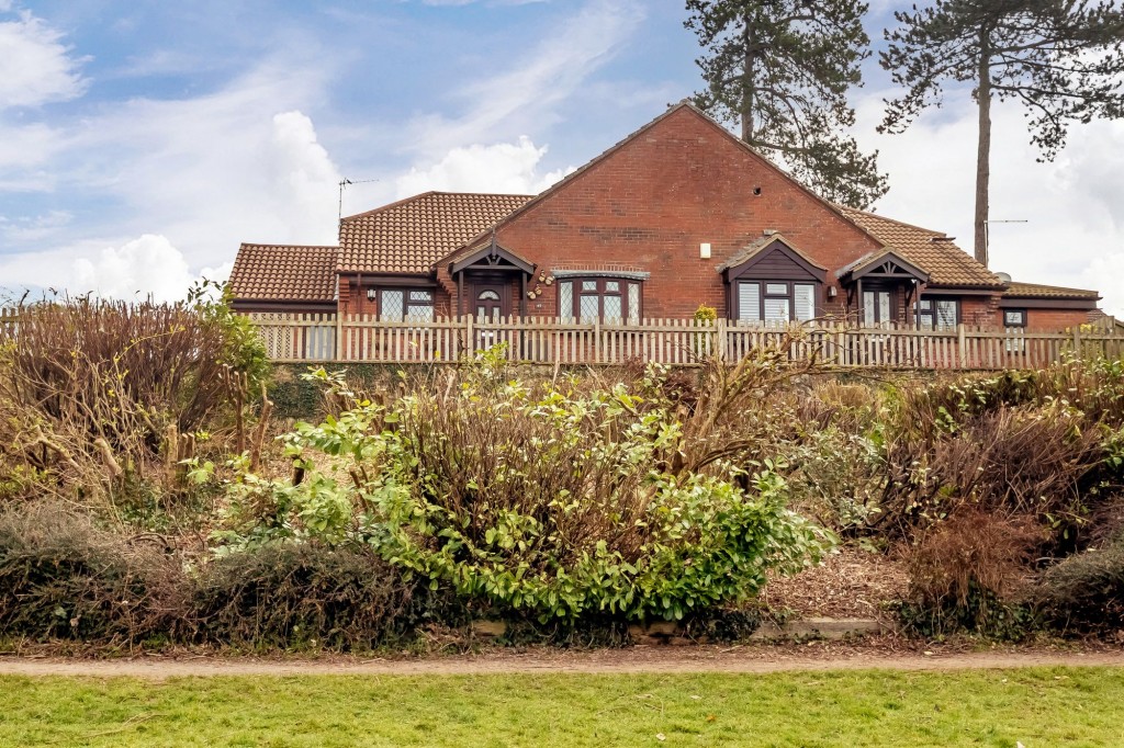 Lilliput Court, Chipping Sodbury, BS37