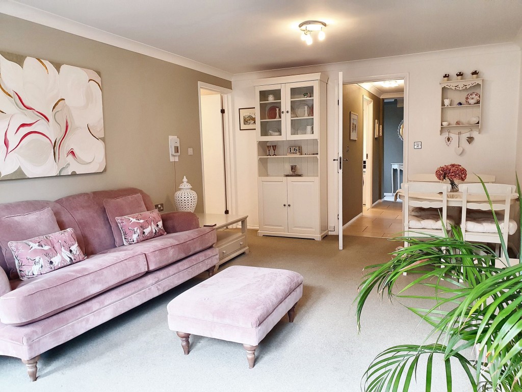 Batten Court, Chipping Sodbury, BS37