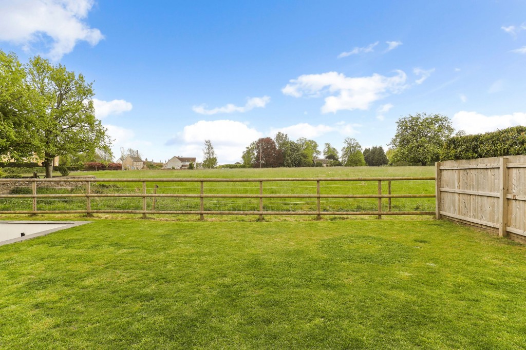 Sodbury Road, Acton Turville, GL9
