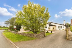 Sodbury Road, Acton Turville, GL9